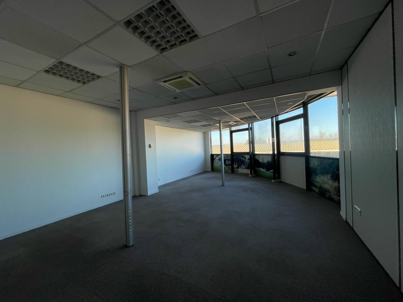 Bureau Aix-en-Provence 842m² Location bureau Aix-en-Provence Bouches-du-Rhône OLBUR2421612 21